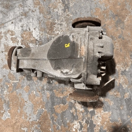 2011-2018 Audi A8 Quattro Rear Differential Assembly Axle Carrier OEM