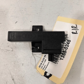 2006-2018 AUDI S6 A6 Q5 A4 REAR KEYLESS ENTRY ANTENNA DETECTOR MODULE OEM
