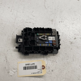 2017 - 2020 Tesla Model S Front Trunk Frunk 12V Fuse Relay Box Module Unit 