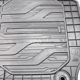 2018-2023 GMC TERRAIN FRONT & REAR INTERIOR FLOOR RUBBER MATS -SET OF 4- OE