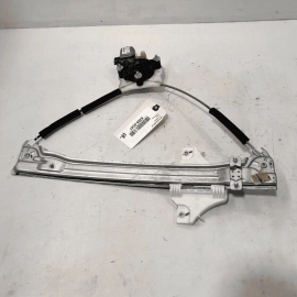 2018 - 2023 Kia Rio Front Left Driver Side Window Regulator W/ Motor OEM