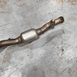 07-11 MERCEDES S550 W221 4MATIC FRONT PASSENGER SIDE ENGINE EXHAUST PIPE OE