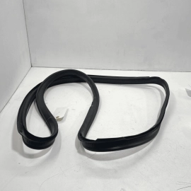 2007-2013 MERCEDES S550 S600 REAR TRUNK DECK LID WEATHERSTRIP RUBBER SEAL O