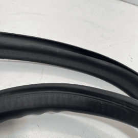 2007-2013 MERCEDES S550 S600 REAR TRUNK DECK LID WEATHERSTRIP RUBBER SEAL O