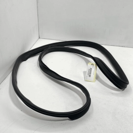 2007-2013 MERCEDES S550 S600 REAR TRUNK DECK LID WEATHERSTRIP RUBBER SEAL O