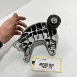 FORD FUSION SE 2013-2020 Lincoln MKZ AUTO TRANSMISSION MOUNT SUPPORT BRACKE
