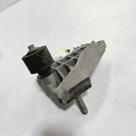 FORD FUSION SE 2013-2020 Lincoln MKZ AUTO TRANSMISSION MOUNT SUPPORT BRACKE