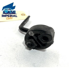 2018-2023 TOYOTA CAMRY EXHAUST SYSTEM PIPE RIGHT SIDE BRACKET AND HANGER OE