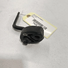 2018-2023 TOYOTA CAMRY EXHAUST SYSTEM PIPE RIGHT SIDE BRACKET AND HANGER OE