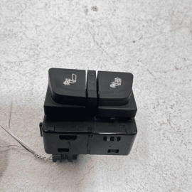 2018-2022 GMC TERRAIN CENTER CONSOLE DRIVER SEAT HEAT HEATER CONTROL SWITCH