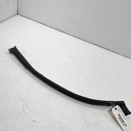 2018 - 2023 GMC Terrain Rear Right Passenger Door Rearward Weatherstrip Sea