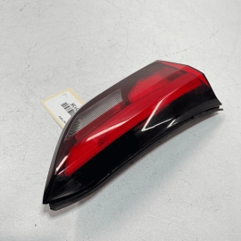 2018 - 2021 GMC TERRAIN REAR LEFT DRIVER LH SIDE INNER TAILLIGHT LIGHT LAMP