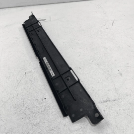 2017 -2020BMW 430i F32 330I 340I F30 UPPER RADIATOR HOLDER TOP COVER OEM 86