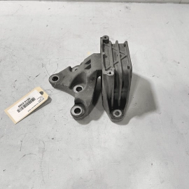 2018-2020 GMC TERRAIN 2.0L REAR TRANSMISSION MOUNT SUPPORT BRACKET OEM