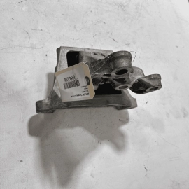 2018-2020 GMC TERRAIN 2.0L REAR TRANSMISSION MOUNT SUPPORT BRACKET OEM