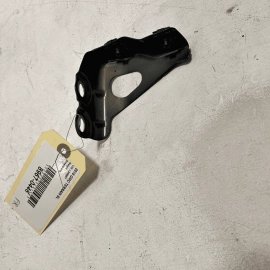 2018-23 GMC TERRAIN FRONT RIGHT PASSENGER SIDE FENDER UPPER BRACKET SUPPORT