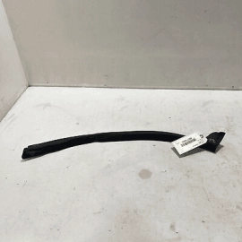 2018 - 2023 GMC TERRAIN REAR LEFT DOOR REARWARD WEATHERSTRIP SEAL OEM