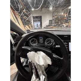 TOYOTA CAMRY 2018-2023 FRONT LEFT DRIVER SIDE DOOR WINDOW GLASS OEM