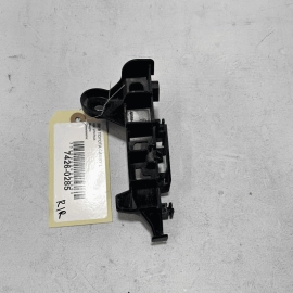 2018-2023 TOYOTA CAMRY REAR RIGHT PASSENGER TAILLIGHT MOUNT BRACKET SUPPORT