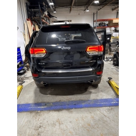 2011-2021 JEEP GRAND CHEROKEE REAR DRIVER SIDE DOOR BODY WEATHERSTRIP SEAL 