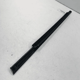 2016-2021 JEEP GRAND CHEROKEE REAR DRIVER SIDE DOOR WINDOW BELT SEAL MOLDIN