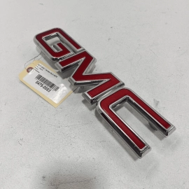 2016-2021 GMC TERRAIN FRONT GRILLE BADGE EMBLEMS LOGO OEM RED