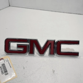 2016-2021 GMC TERRAIN FRONT GRILLE BADGE EMBLEMS LOGO OEM RED