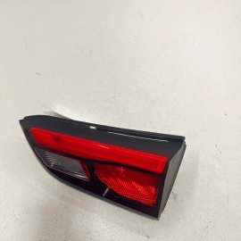 !SCRATCHED! GMC TERRAIN 18-21 REAR RIGHT PASSENGER SIDE INNER TAILLIGHT LAM