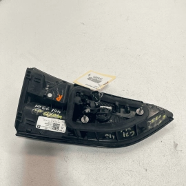 !SCRATCHED! GMC TERRAIN 18-21 REAR RIGHT PASSENGER SIDE INNER TAILLIGHT LAM