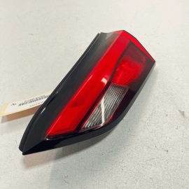 !SCRATCHED! GMC TERRAIN 18-21 REAR RIGHT PASSENGER SIDE INNER TAILLIGHT LAM