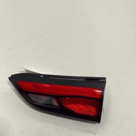 !SCRATCHED! GMC TERRAIN 18-21 REAR RIGHT PASSENGER SIDE INNER TAILLIGHT LAM