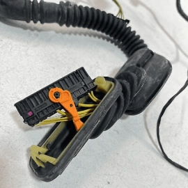 Volkswagen Touareg 2011-2014 Rear Right Passenger Side Door Wiring Harness 