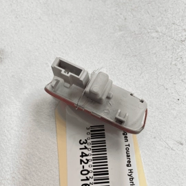 VOLKSWAGEN TOUAREG 2011-2017 FRONT OR REAR DOORS COURTESY LIGHT LAMP OEM 1P
