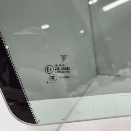 PORSCHE PANAMERA Front Right Passenger Side Door Window Glass 2012-2016 OEM