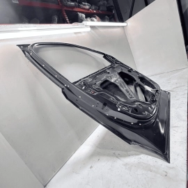 GMC TERRAIN 2018-2023 FRONT DRIVER SIDE EXTERIOR DOOR SHELL PANEL OEM GRAY 