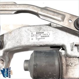 07-13 MERCEDES S550 W221 LEFT DRIVER SIDE WINDSHIELD WIPER MOTOR OEM