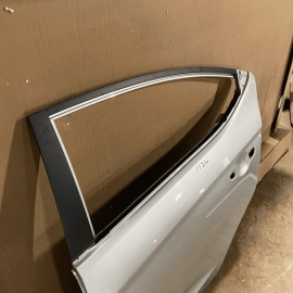 GENUINE 17-20 HYUNDAI ELANTRA OEM DRIVER LEFT REAR BARE DOOR SILVER SEDAN U