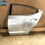 GENUINE 17-20 HYUNDAI ELANTRA OEM DRIVER LEFT REAR BARE DOOR SILVER SEDAN U