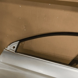 GENUINE 17-20 HYUNDAI ELANTRA OEM DRIVER LEFT FRONT BARE DOOR SILVER SEDAN 