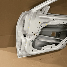 2011-2021 DODGE CHARGER RT R/T 392 FRONT  RIGHT PASSENGER DOOR SHELL WHITE 