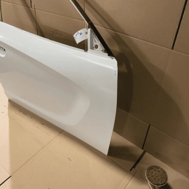 2011-2021 DODGE CHARGER RT R/T 392 FRONT  RIGHT PASSENGER DOOR SHELL WHITE 