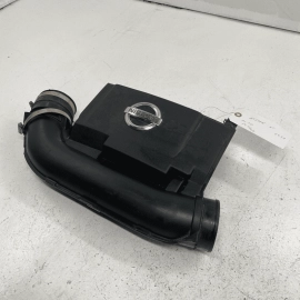 2005-2015 NISSAN XTERRA 4.0L AIR CLEANER INTAKE DUCT ASSEMBLY 16576-EA200 O