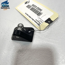 07-13 MERCEDES S550 W221 FRONT LEFT OR RIGHT DOOR CHECK STRAP STRUT BRACKET