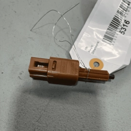 2016-2020 Nissan Sentra Leaf Brake Switch Cruise Cancel Clutch Safety Switc