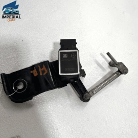 07-13 MERCEDES S550 W221 FRONT SUSPENSION RIDE LEVEL HEIGHT SENSOR & BRACKE