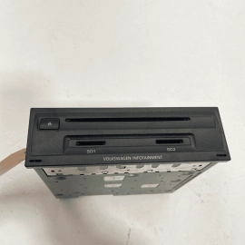 2011 VOLKSWAGEN TOUAREG DASH MULTIMEDIA DVD NAVIGATION PLAYER CONTROL UNIT 