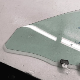 2017 - 2021 MAZDA CX-5 SPORT FRONT RIGHT PASSENGER SIDE DOOR WINDOW GLASS O