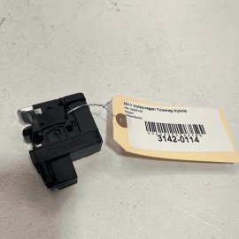 2011 - 2015 VOLKSWAGEN TOUAREG ELECTRIC HAND PARKING BRAKE SWITCH BUTTON OE