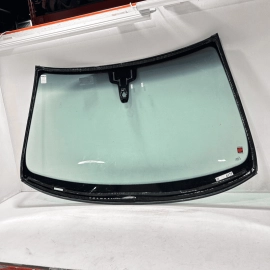2014 - 2016  Porsche Panamera FRONT WINDSHIELD WINDOW GLASS OEM