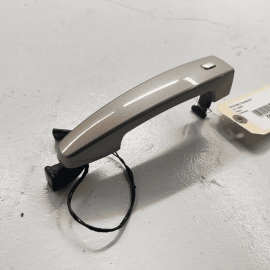 GMC TERRAIN 2018-2023 REAR LEFR OR RIGHT SIDE EXTERIOR DOOR HANDLE OEM BROW